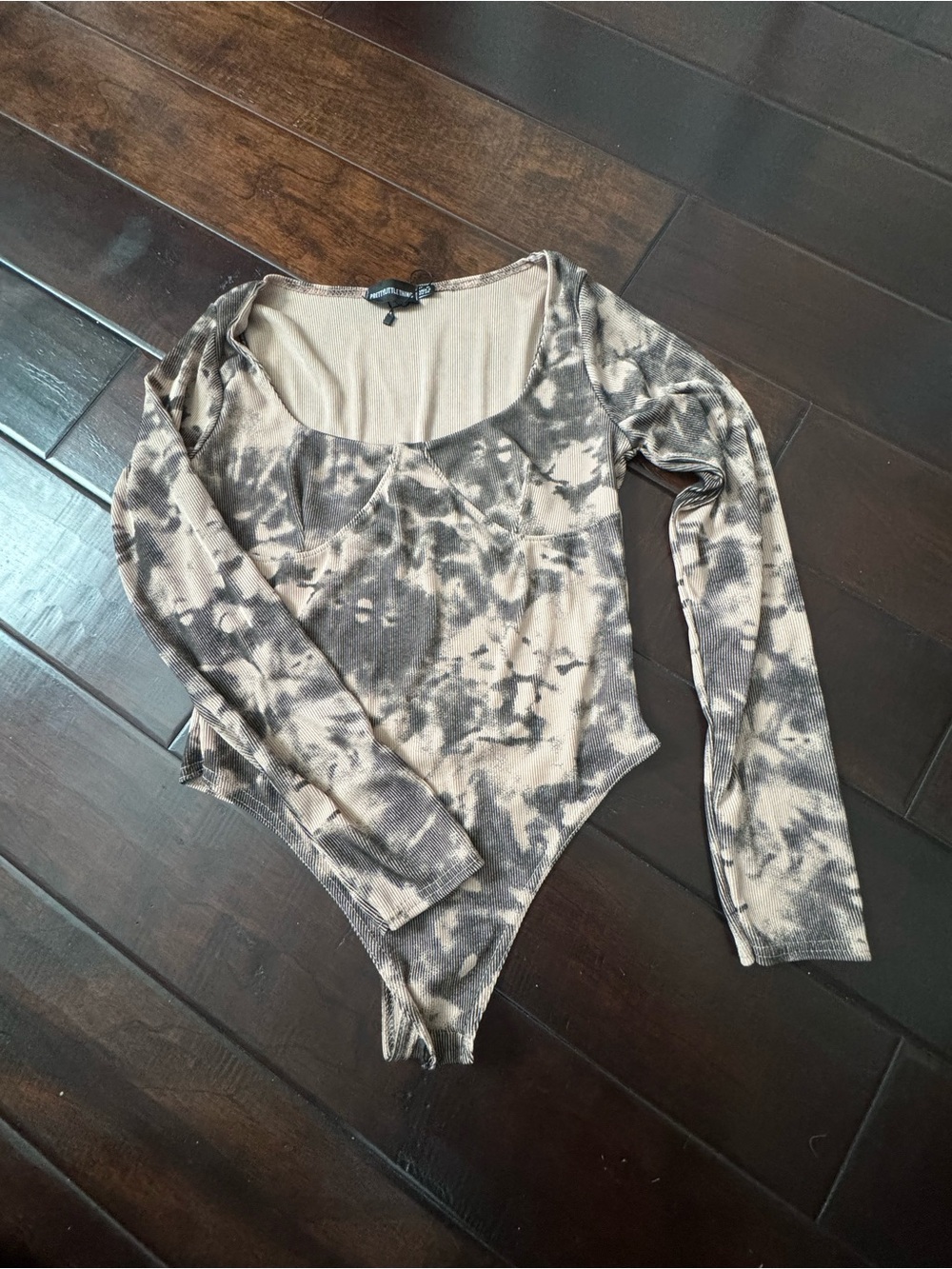 Long Sleeve Tie-Dye Bodysuit - Taupe/Gray